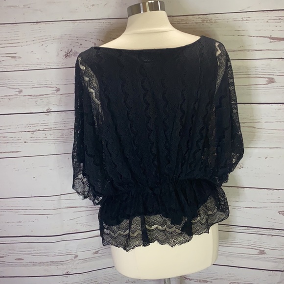 Black lace top elastic waist - Picture 3 of 7